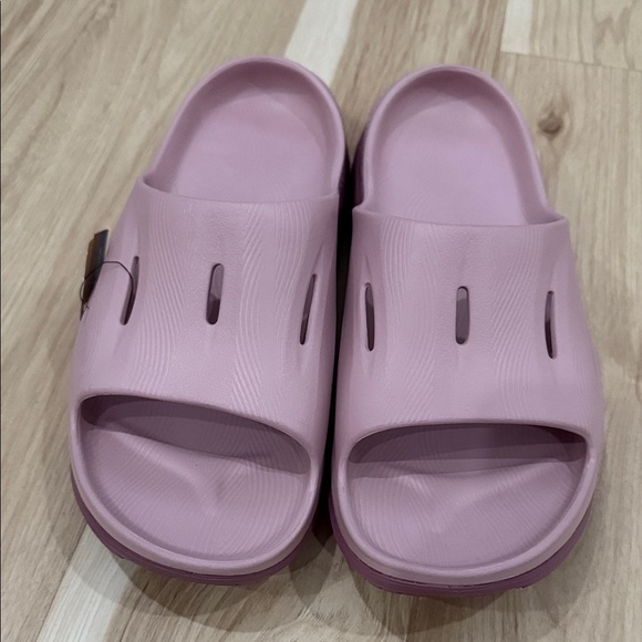Hoka Ora Recovey Slide - Picture 1 of 8